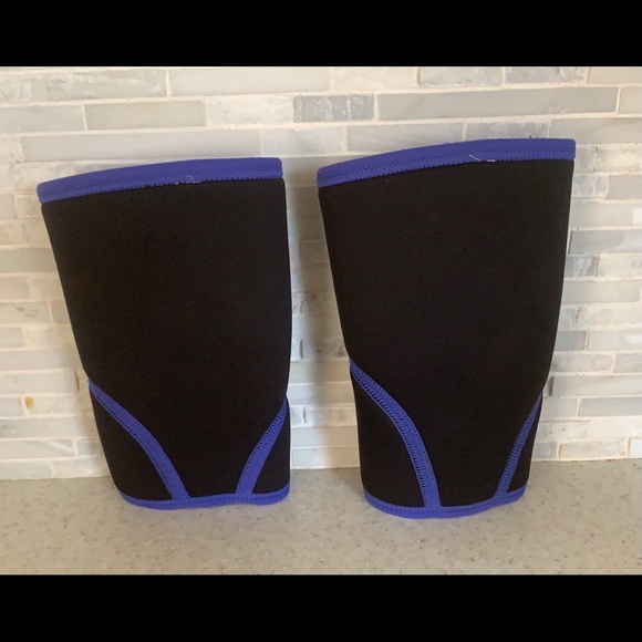 Liberte Lifestyle knee sleeves - Picture 3 of 7